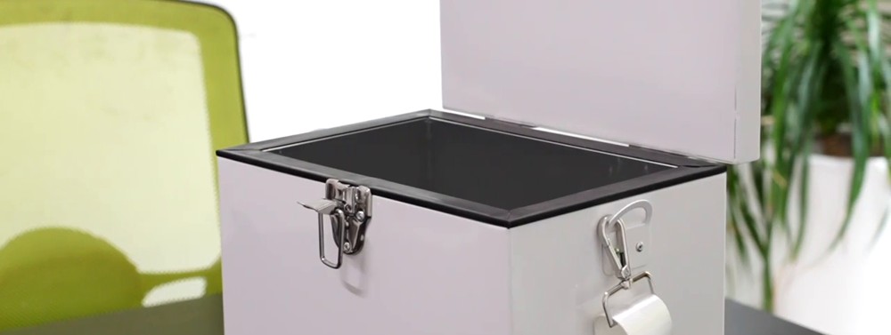 Front latch and rim